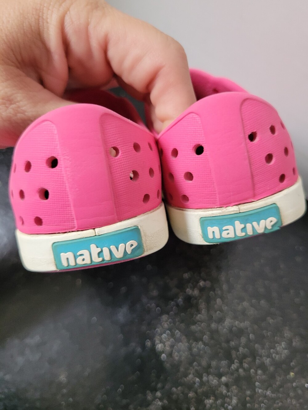 Native Jefferson Slip-On Kids Shoes in Pink and Off White - Picture 8 of 10